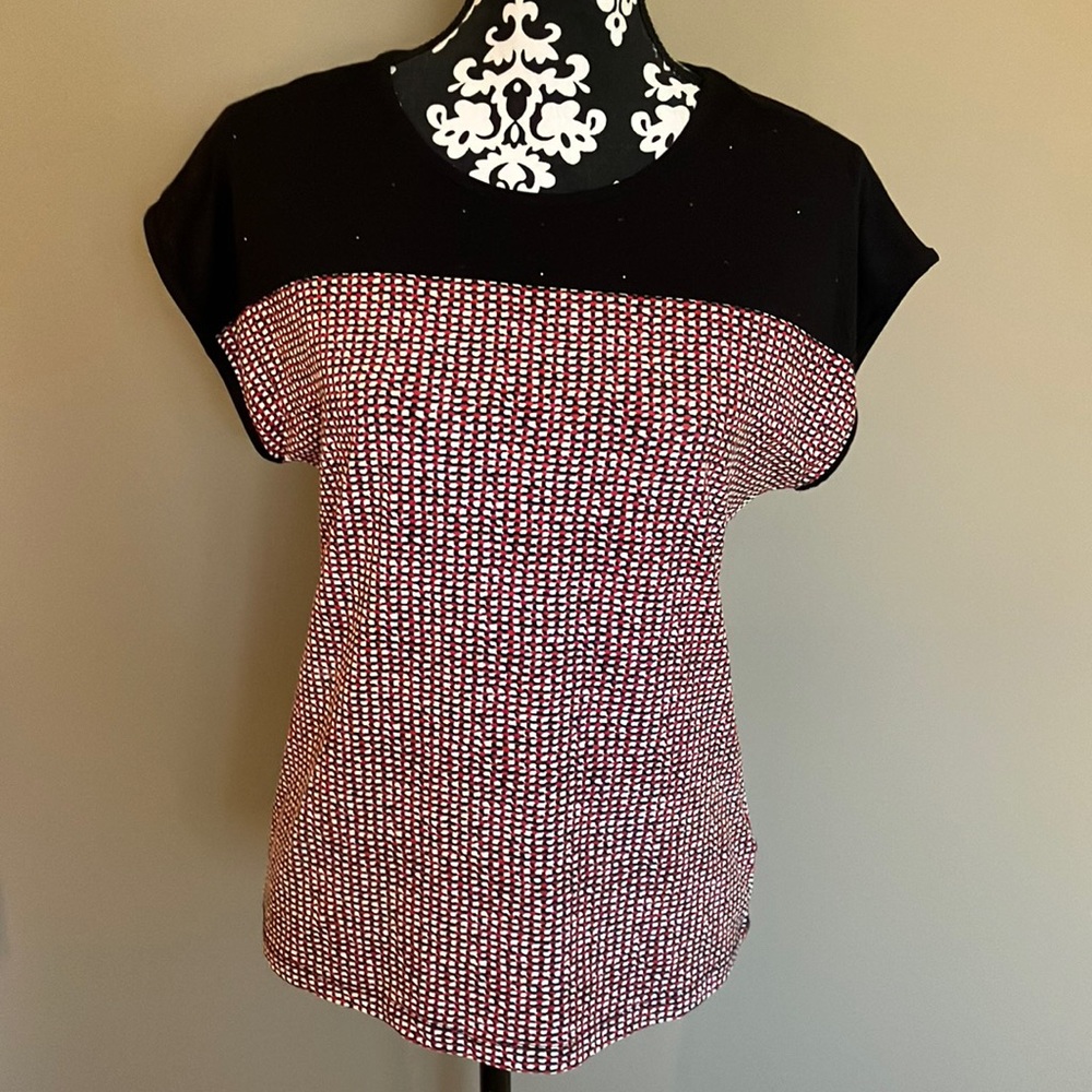 Great Laura Petites XS red white & black checked top w/ black contrast w/bling